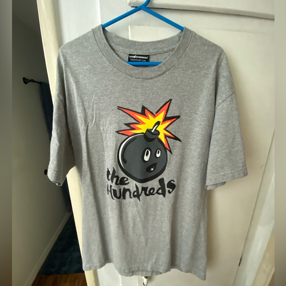 Grey The Hundreds Limited Edition T-shirt - sz Larg